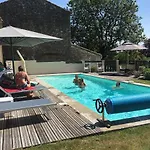 La Ferme Buissonniere 3*