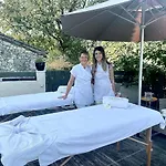 La Ferme Buissonniere 3* Bardou