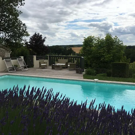 Bed & Breakfast La Ferme Buissonniere 4*