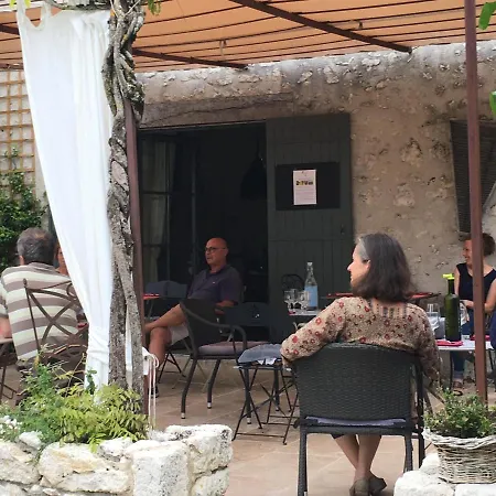 La Ferme Buissonniere 3*