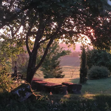 Bed & Breakfast La Ferme Buissonniere 4*