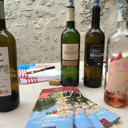 La Ferme Buissonniere Alojamento de Acomodação e Pequeno-almoço 3*