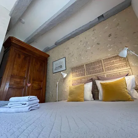 La Ferme Buissonniere Bed & Breakfast Bardou