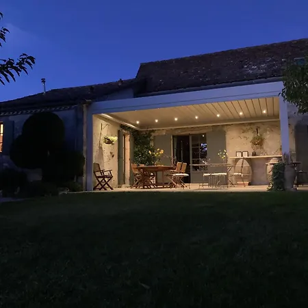 La Ferme Buissonniere 3*