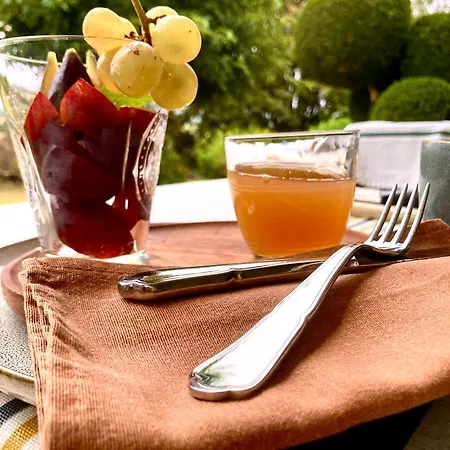 La Ferme Buissonniere