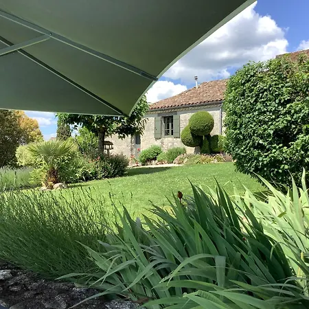 La Ferme Buissonniere 3*