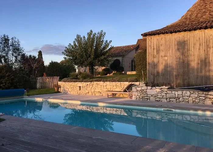 La Ferme Buissonniere