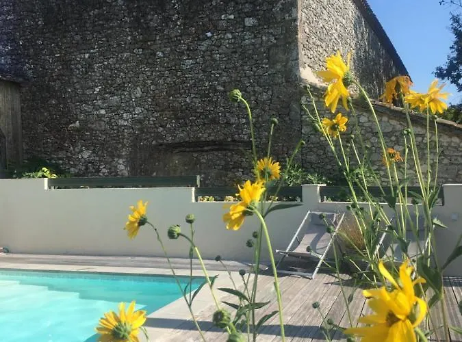 فندق مبيت وإفطار La Ferme Buissonniere 3*