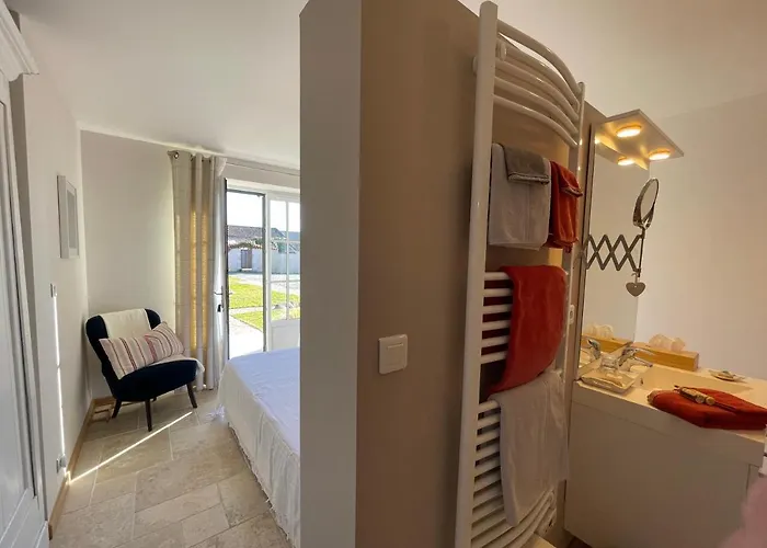 La Ferme Buissonniere