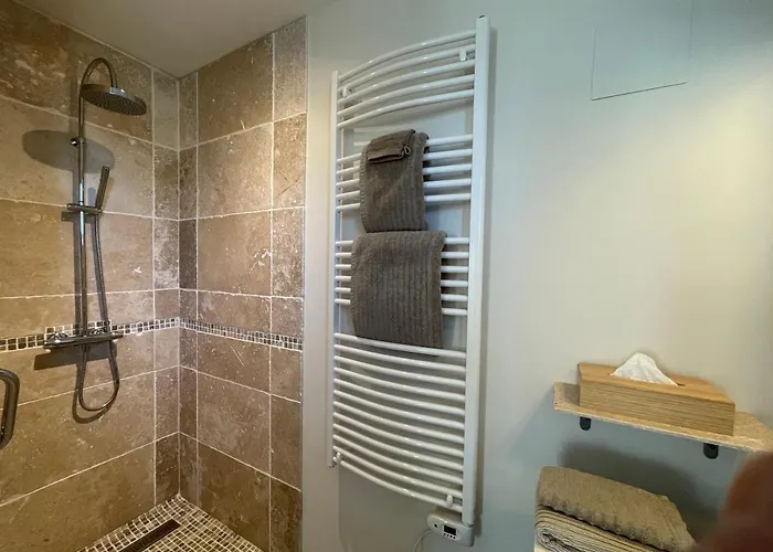 La Ferme Buissonniere 3* Bardou