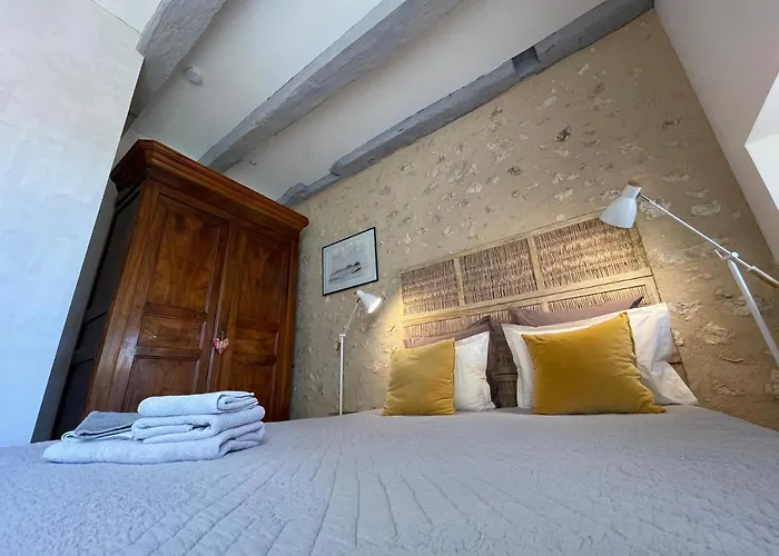 La Ferme Buissonniere فندق مبيت وإفطار Bardou