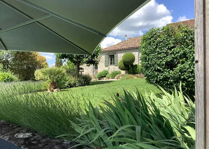 La Ferme Buissonniere 3*