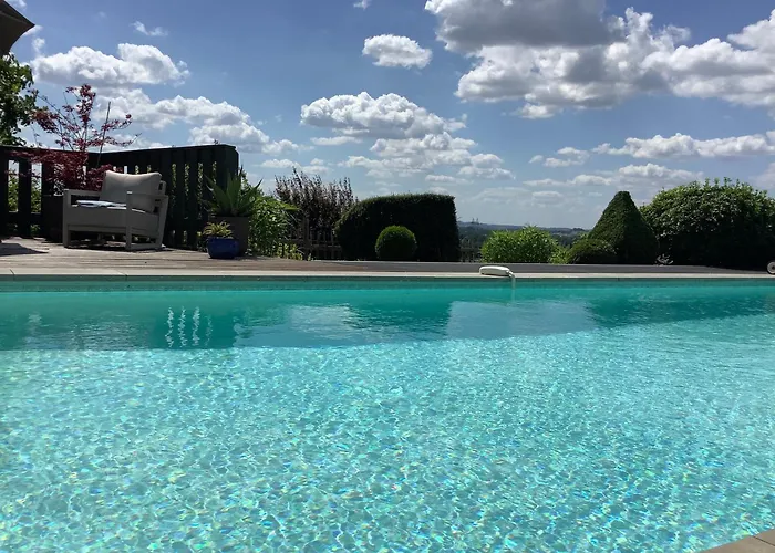 La Ferme Buissonniere Bed and Breakfast 3*