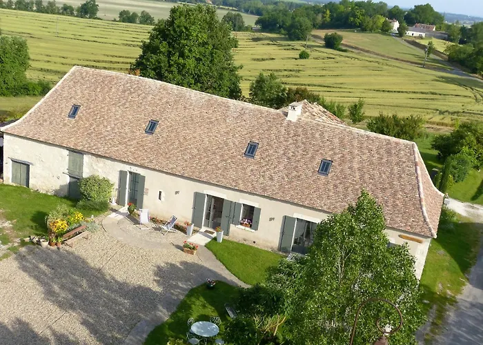 Bed and Breakfast La Ferme Buissonniere 3*